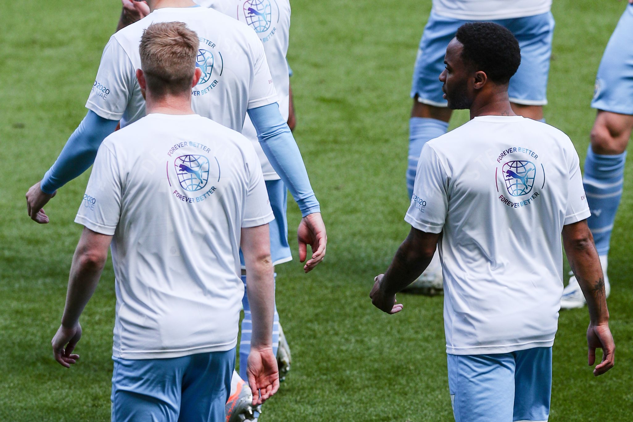 RE:JERSEY: Manchester City players wear recycled PUMA jerseys for warm-up