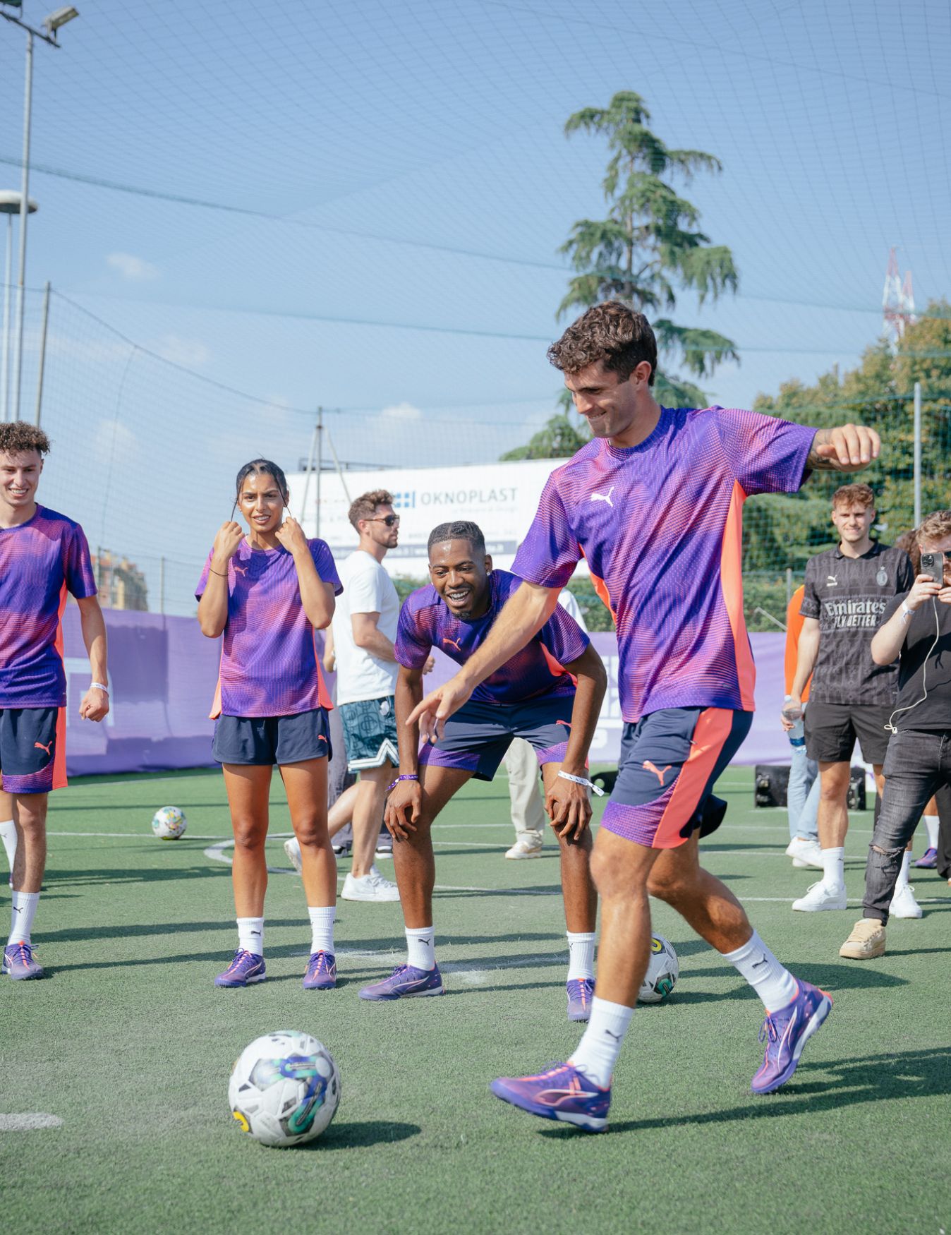 Theo Hernández plays football in a team.